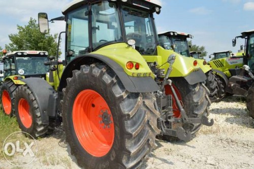 Tractor Claas Arion 640 Cebis vedere din spate